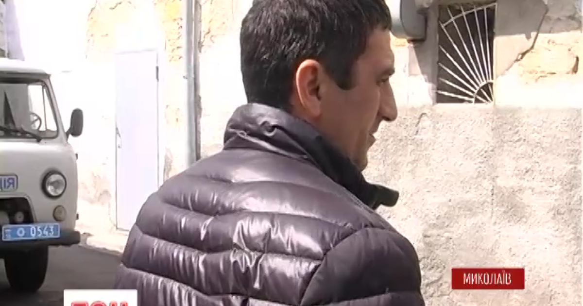 Двое нарушителей напали на милиционера