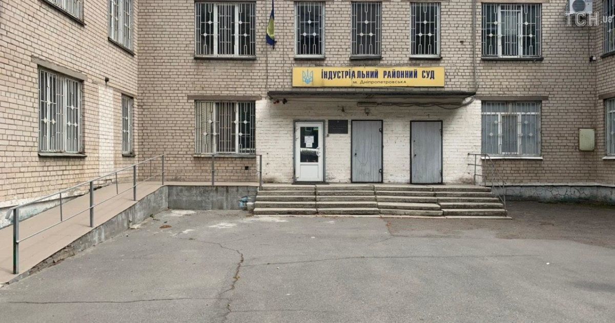 Перед вбивством поліцейського у Дніпрі вкрав 4 млн грн: що відомо про підозрюваного