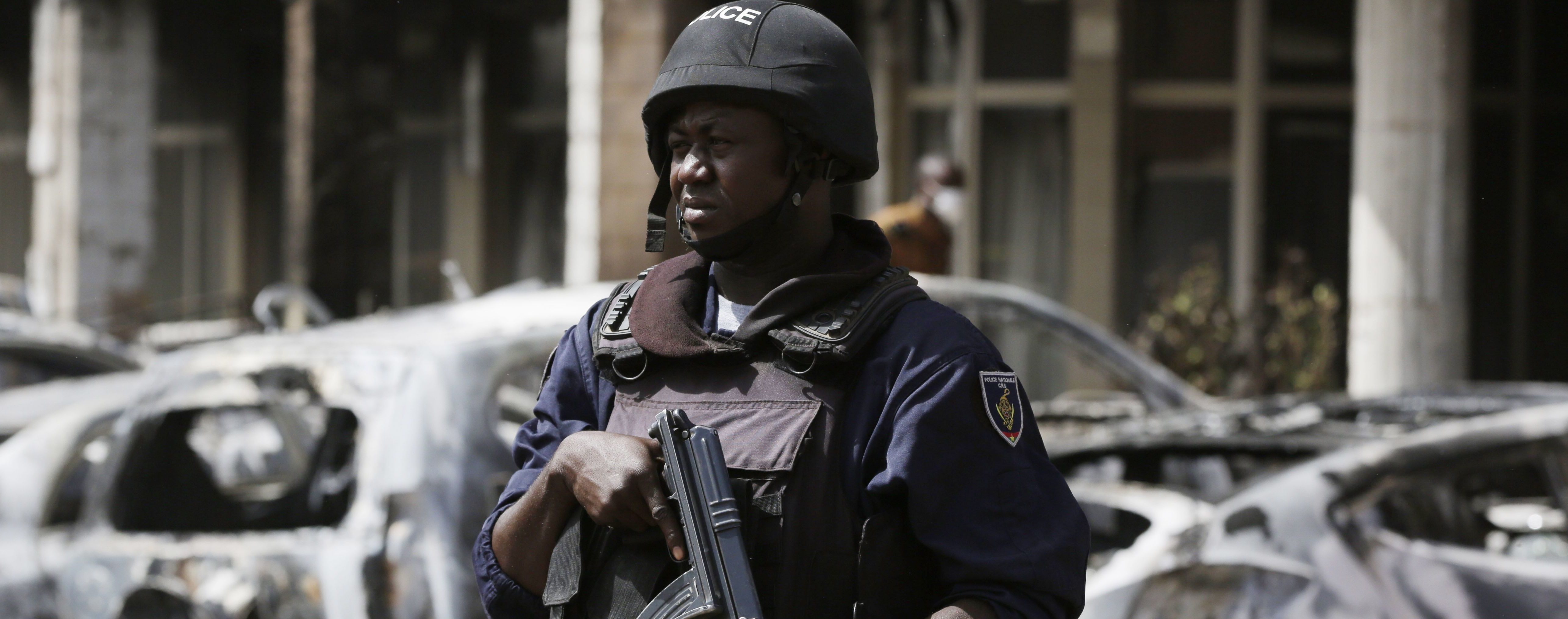 В Буркина-Фасо в результате самого кровавого за пять лет нападения боевиков погибла сотня людей