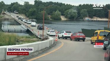 Аварийный мост спровоцировал километровые пробки на выезде из Киева!