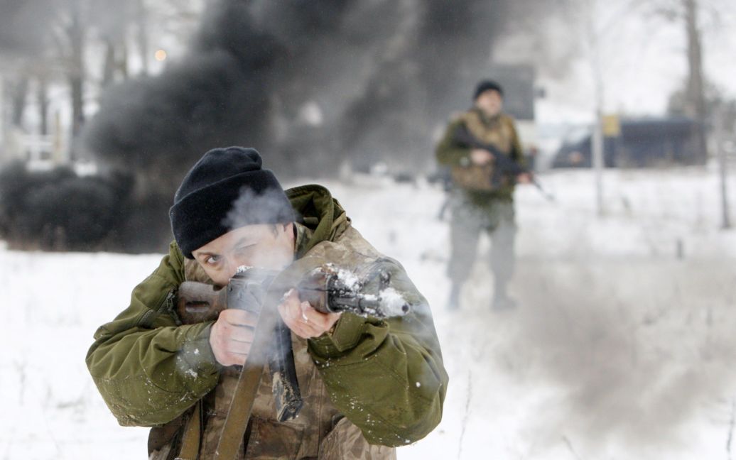Мобілізовані готуються в умовах, наближених до реального бою. / © Reuters