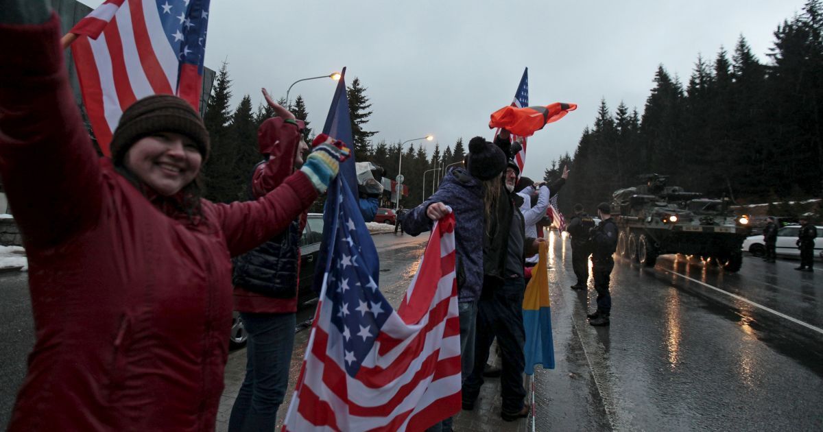 Три колони військової техніки США в&#039;їхали до Чехії.