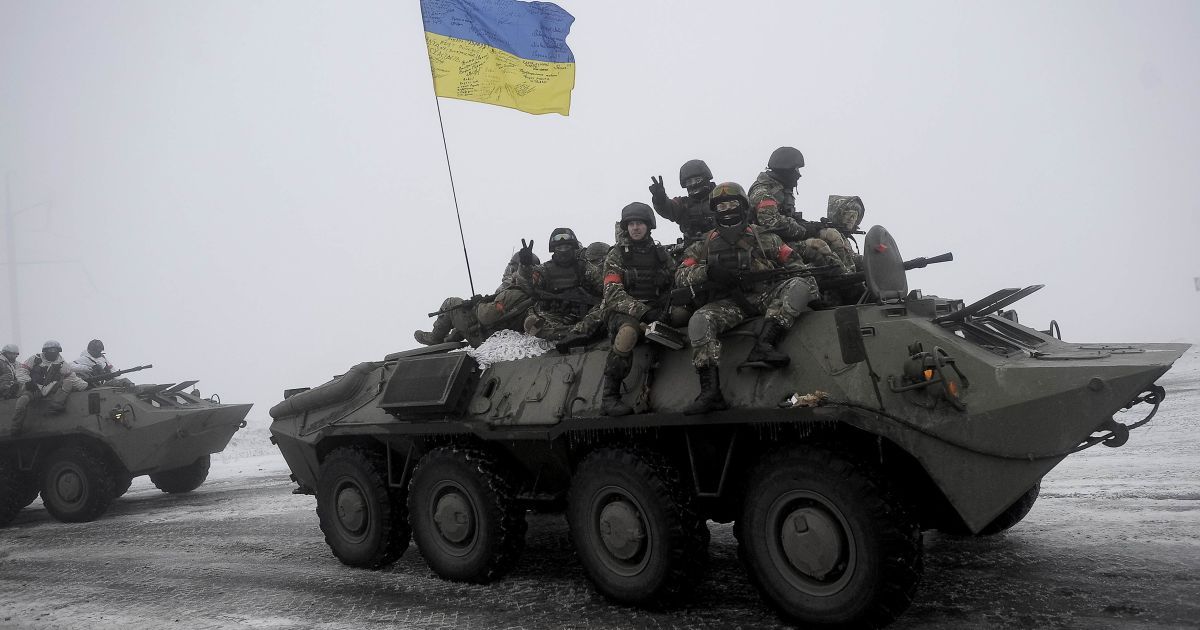 На Донбасі чекають на рішення Порошенка, щоб почати відведення важкого озброєння