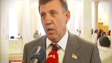 Ківалов вміє залишатися у владних списках за різної влади