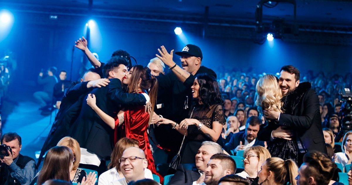 Команда Mozgi Entertainment / © vklybe.tv