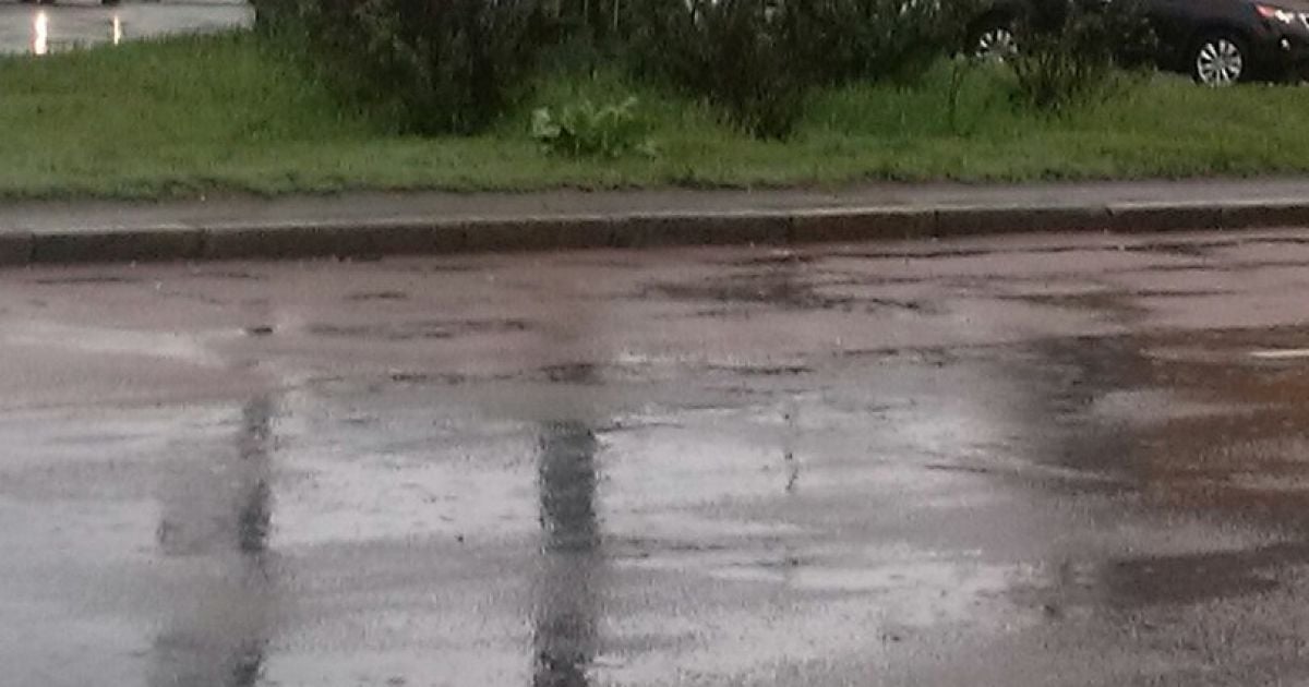 У Києві згоріло авто_2 / © ВКонтакте/Подслушано у водителей Киев