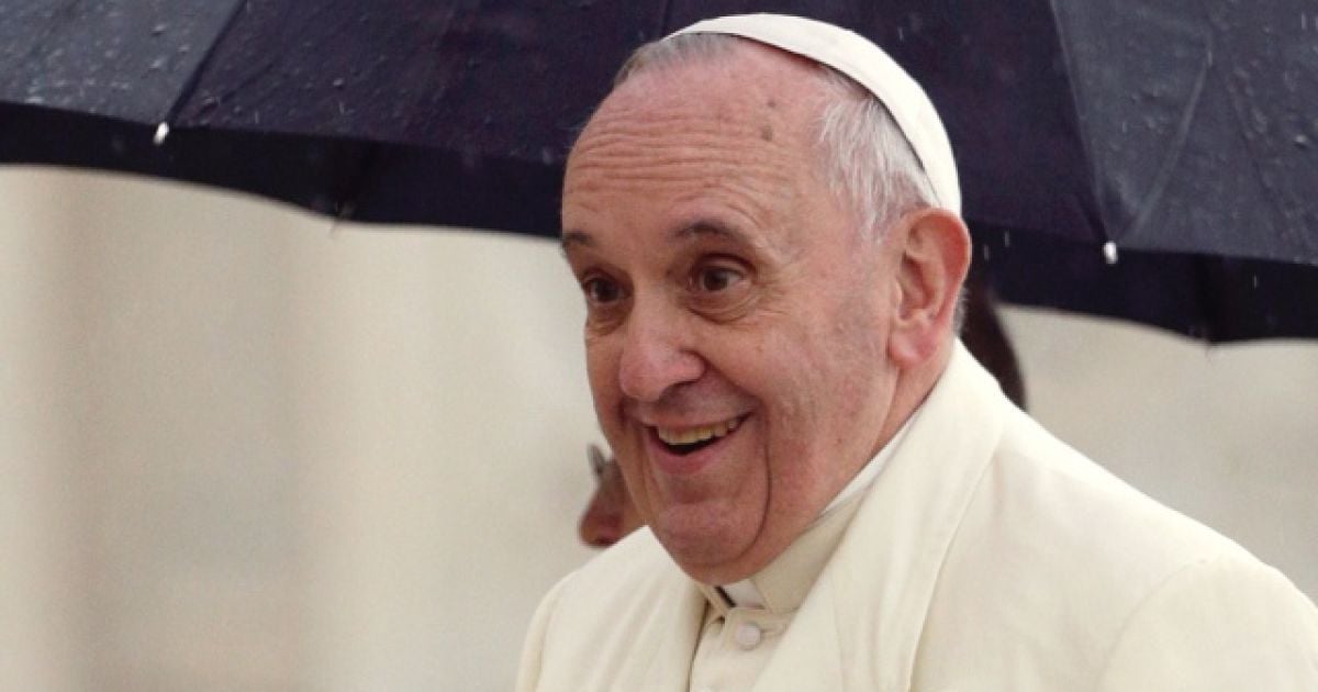 Папа Римський пообіцяв роздати шоколад бідним