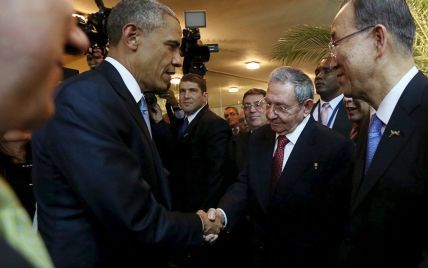 Обама встретится с Кастро