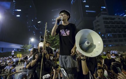 Полиция Гонконга предложила компромисс протестующим