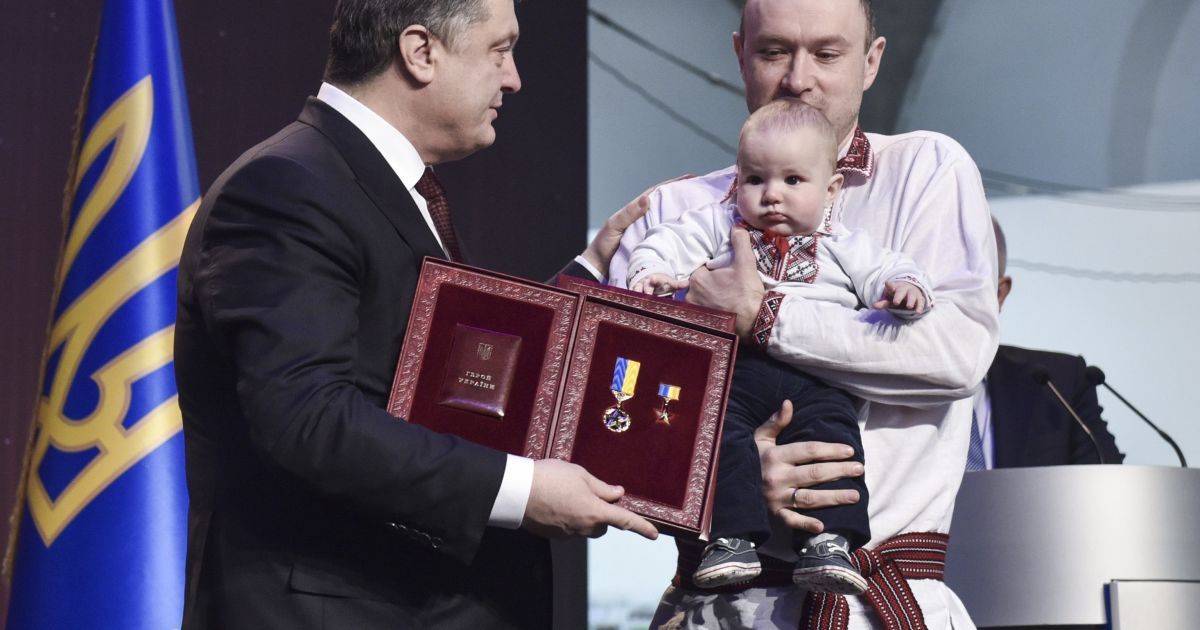 Промова Порошенка на Майдані в пам'ять про Небесну сотню. Повний текст
