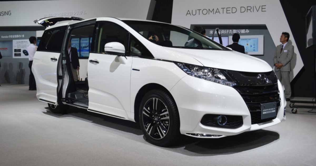 Honda на Токийском автосалоне представила гибридный минивэн