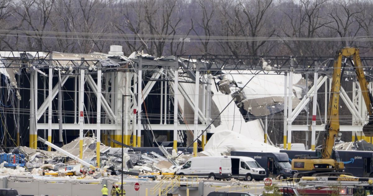 Потужний торнадо в США: понад 70 людей загинуло, сотня - зниклих безвісти