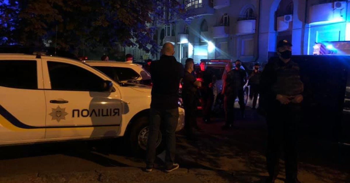 В Киеве в результате столкновений возле офиса "Свободы" пострадали трое копов