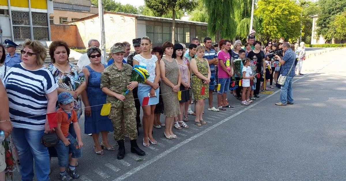 В Василькове встретили бойцов сводного отряда Воздушных сил / © Фото Ивана Гребенюка/ТСН