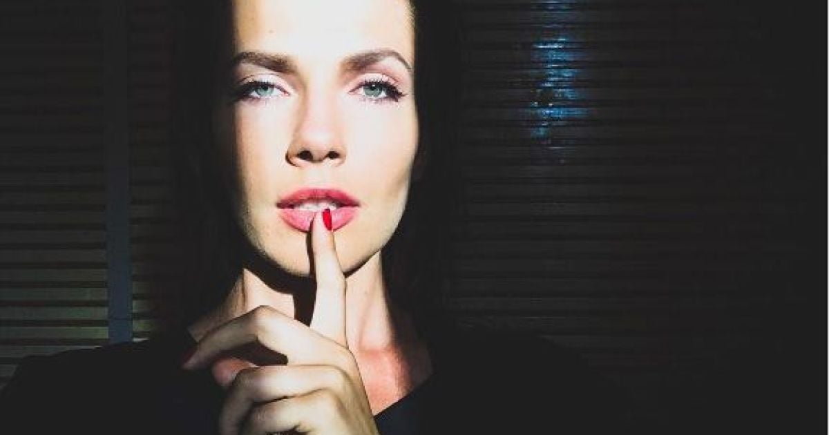 Куртка-косуха и колготки в сеточку: дочь Ольги Сумской соблазнила образом