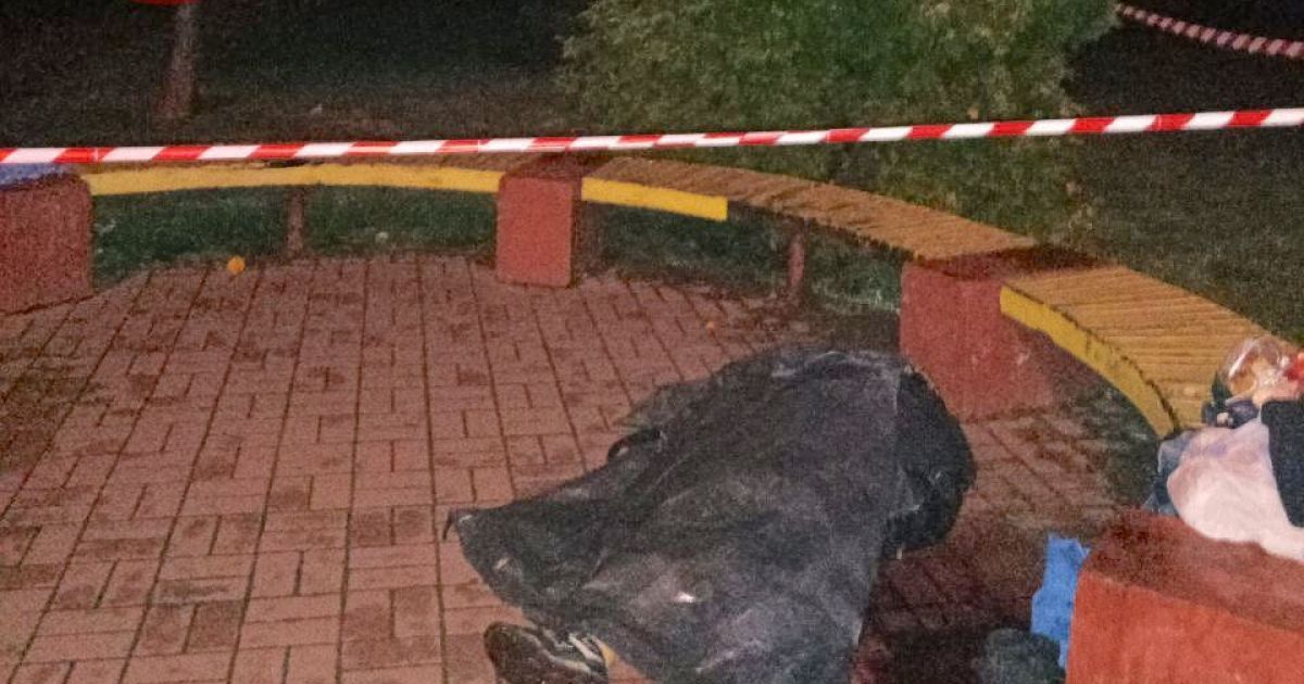 У Києві безхатько зарізав свою подругу