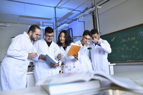 Ученые изобрели "коктейль" против старения: его действие поражает