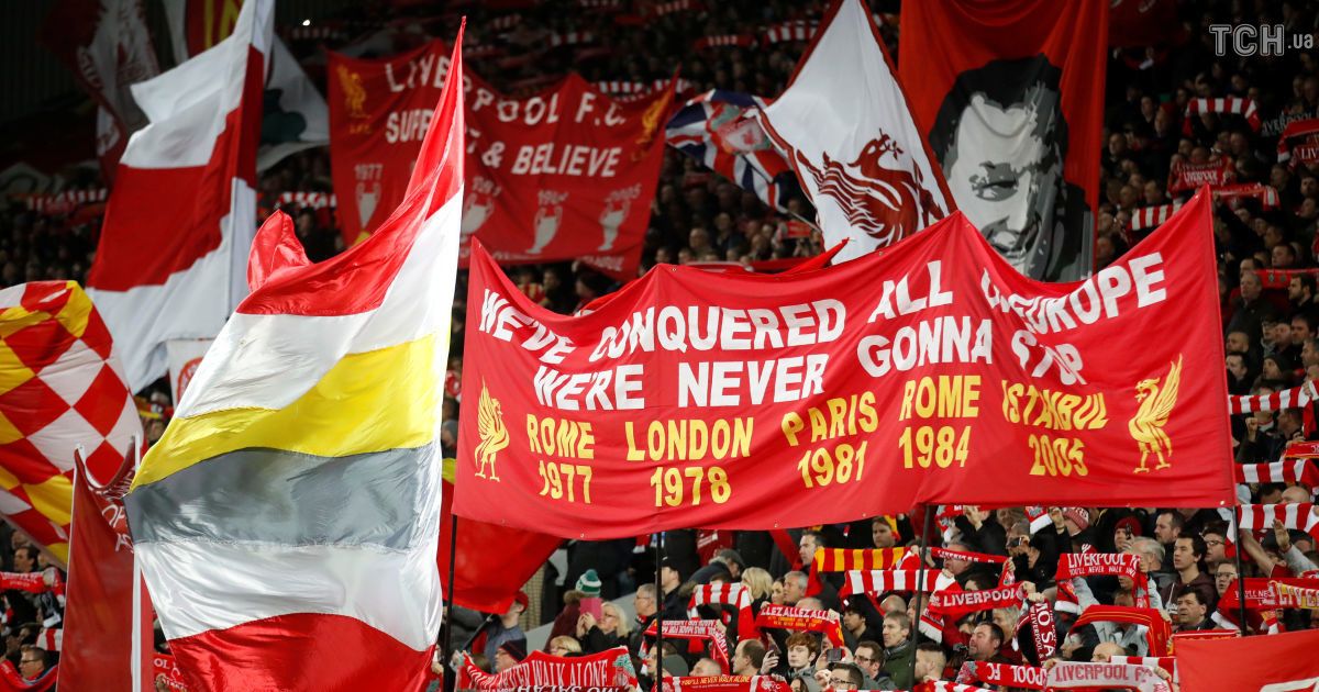 Фанаты "Ливерпуля" жестоко избили болельщика "Наполи" после матча Лиги чемпионов