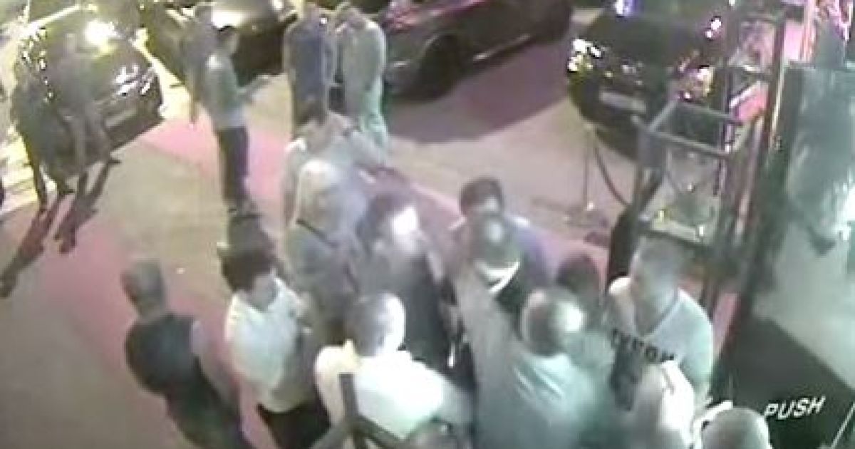 Драку устроили под ночным клубом