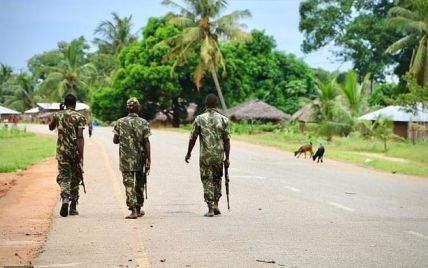 В Мозамбике исламисты обезглавили полсотни человек, а их тела порезали на куски и разбросали на поляне