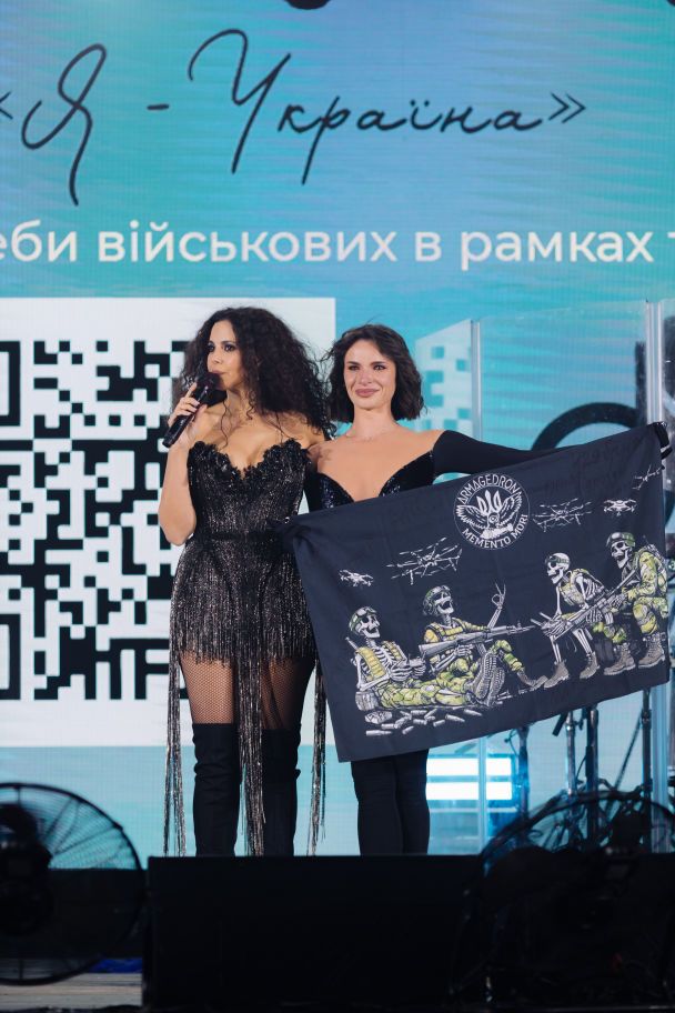 Настя Каменских во время тура "Я – Україна"