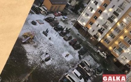 "Был в шоке и пытался встать": в Ивано-Франковске с 9 этажа выпал 17-летний парень (фото)
