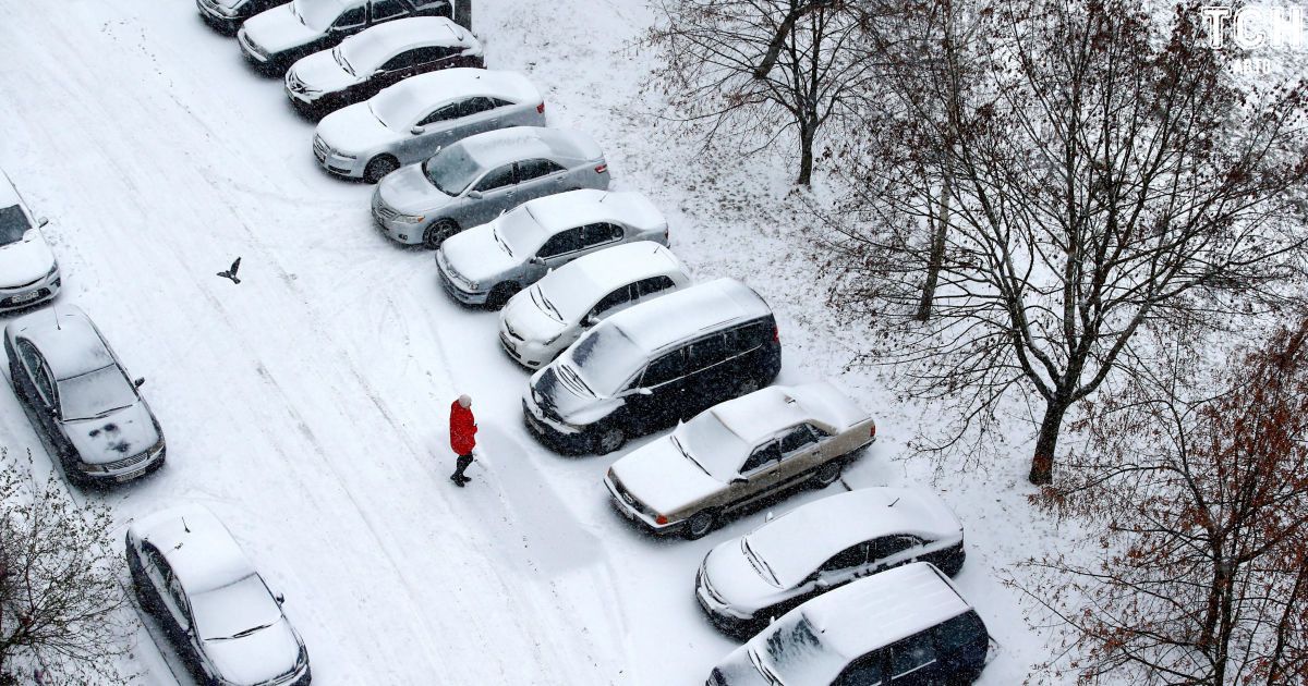 "Київавтодор" попереджує про погіршену ситуацію на дорогах