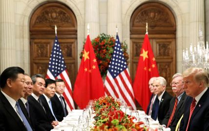 Трамп погодився не вводити нові мита для Китаю з 1 січня