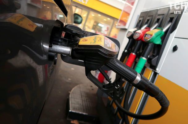 Ціни на пальне далі зростають: скільки коштує бензин і дизель 4 квітня