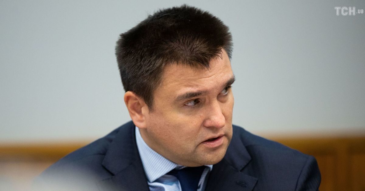 МИД РФ разрешил украинским консулам посетить пленных моряков в Москве - Климкин