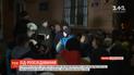 Справа Дениса Чаленка: у Прилуках під відділком поліції знову збираються люди