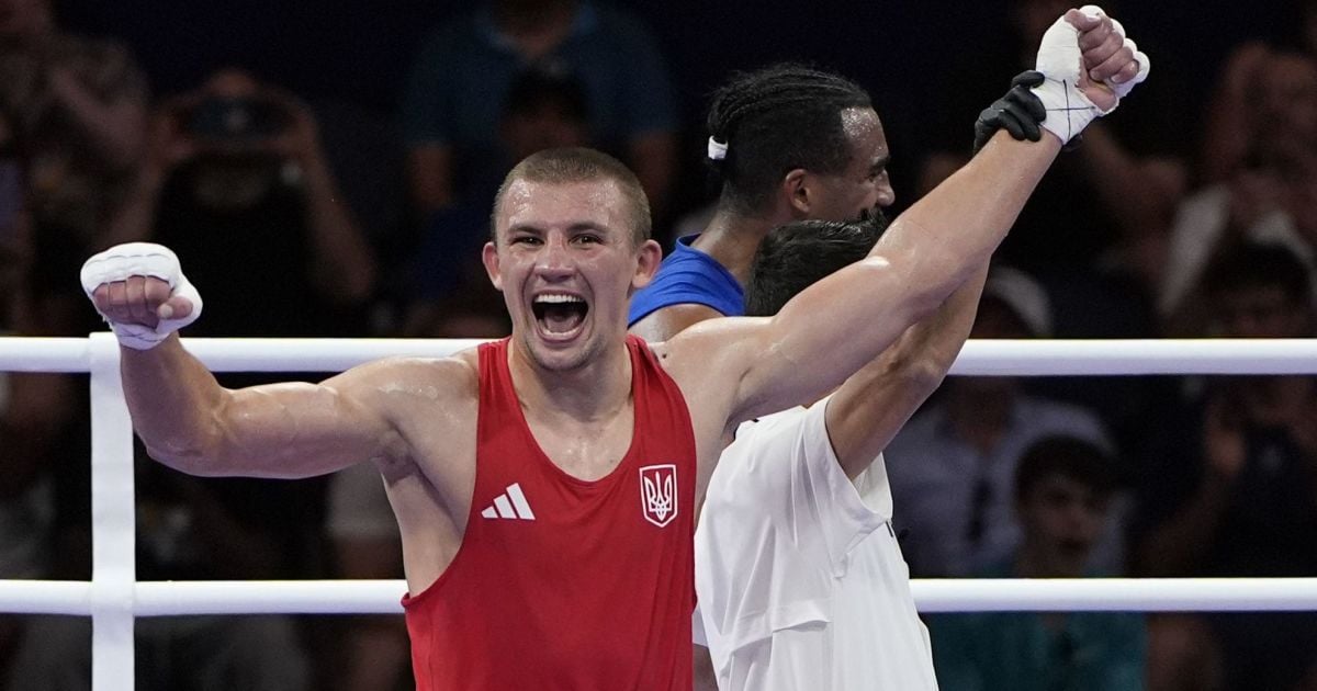 Александр Хижняк