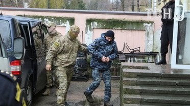 затримані українські моряки на Азові / © Reuters