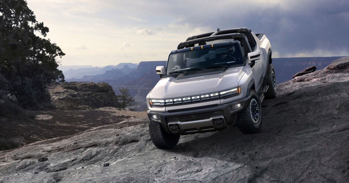Перший електричний Hummer продали за 2,5 мільйона доларів