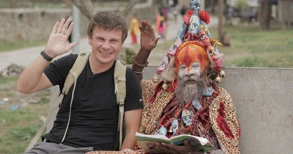 Дмитро Комаров передав #танціззіркамиchallenge відомій балерині Катерині Кухар