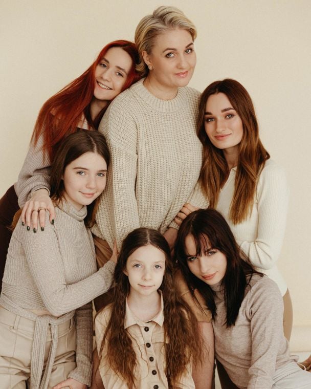 Діана Глостер з родиною / Фото: instagram.com/dianagloster