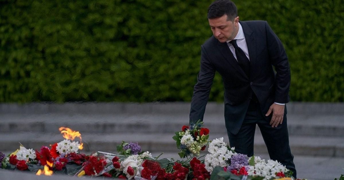 Зеленський вшанував пам’ять загиблих у Другій світовій війні