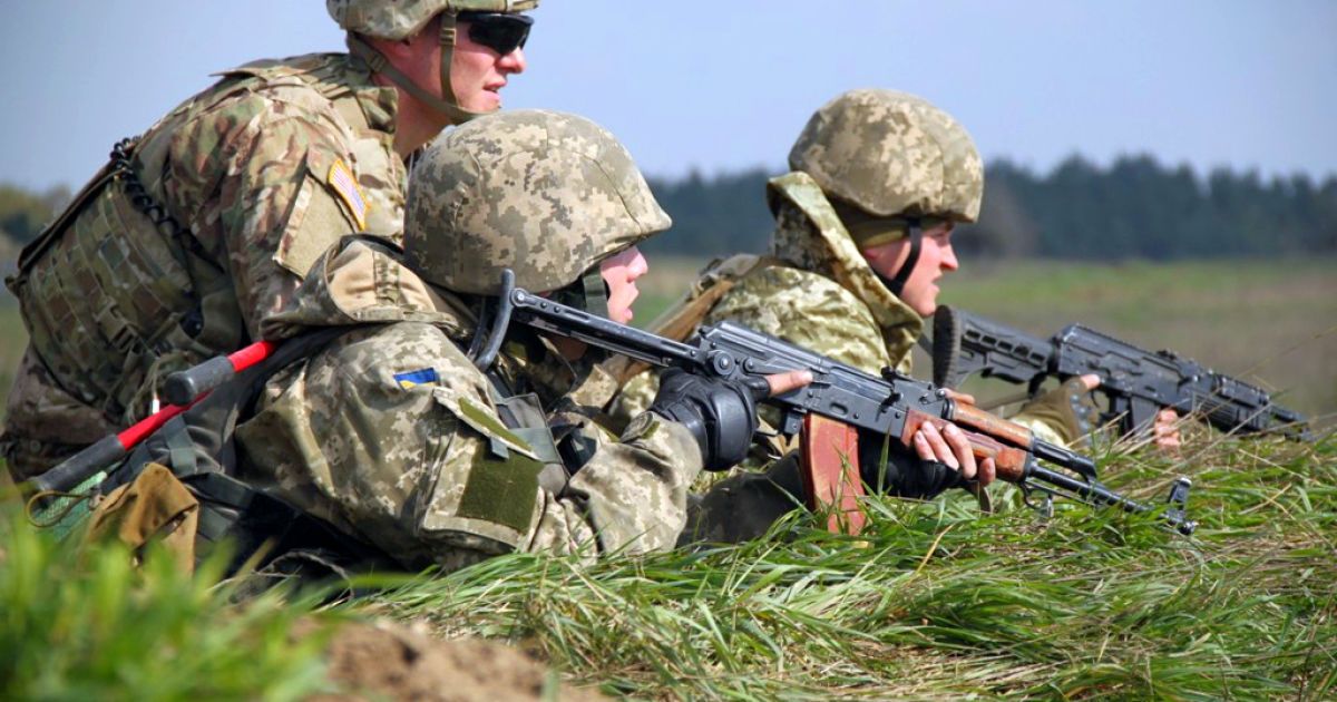 Минобороны опубликовало фото учений украинских десантников под руководством инструкторов НАТО