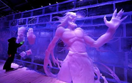Огромные ледовые скульптуры и 3D-шоу. Reuters показало, как выглядит первый в мире цифровой музей льда