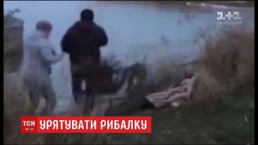 Полицейские Донетчины спасли жизнь мужчине, которому стало плохо на воде