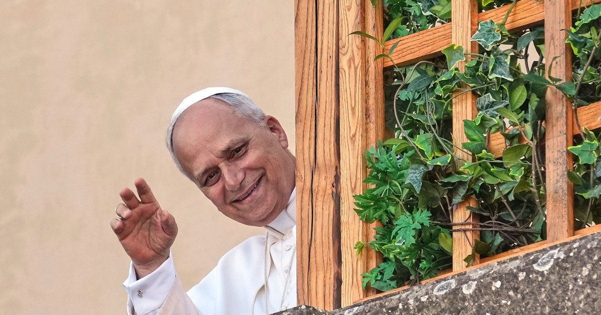 Папа Римський Лев XIV