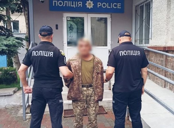 На Київщині військовий застрелив жінку та свого побратима: що стало причиною (фото)
