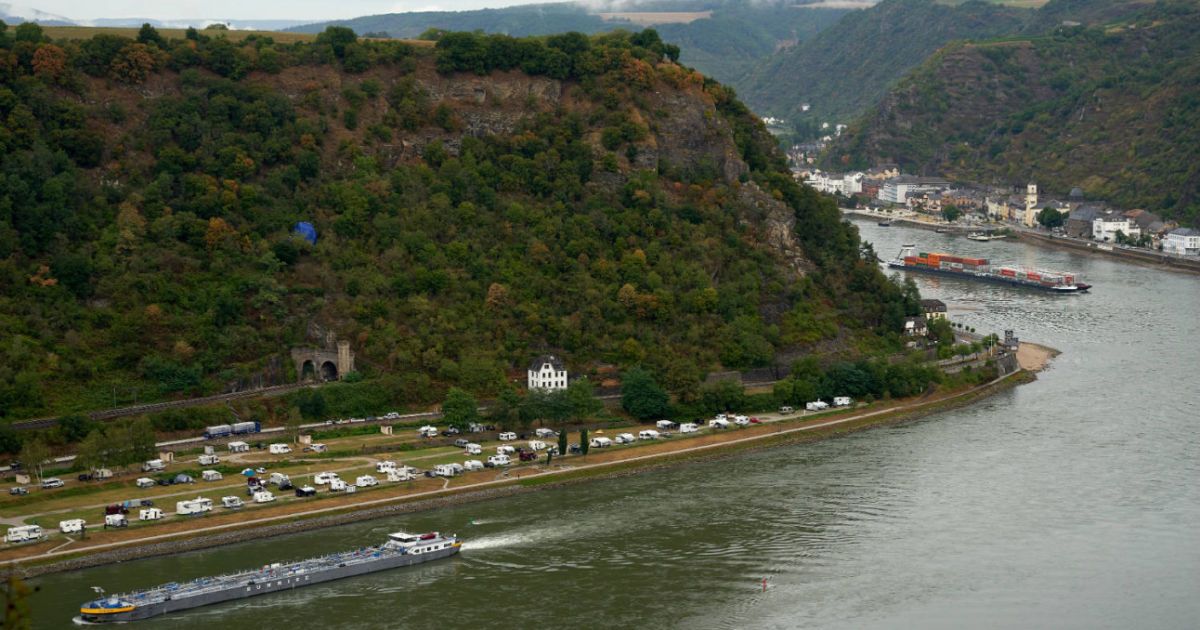 У Німеччині внаслідок жорсткого падіння повітряної кулі загинув пілот