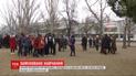 Сразу 9 школ заминировали в Днепре – несколько тысяч детей эвакуировали