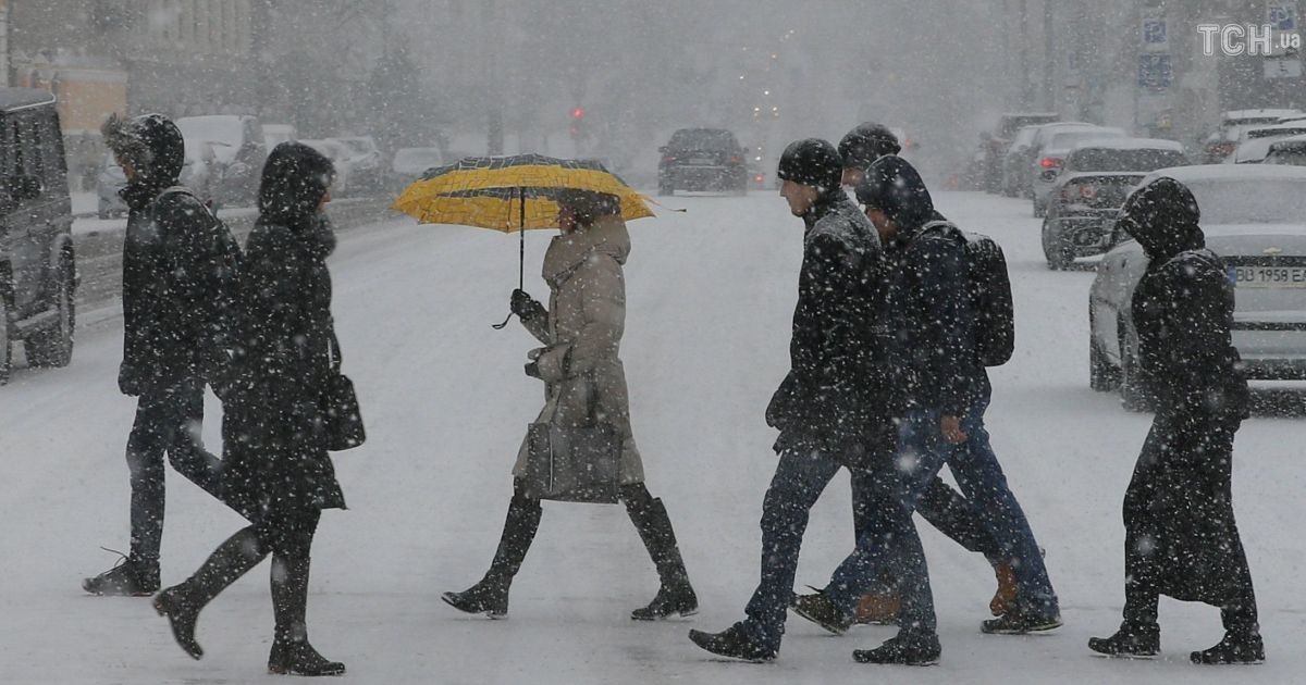 Київ після першого снігу і короткої відлиги чекає на нічний мороз