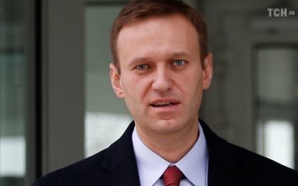 Навальный выиграл у России иск за незаконные аресты