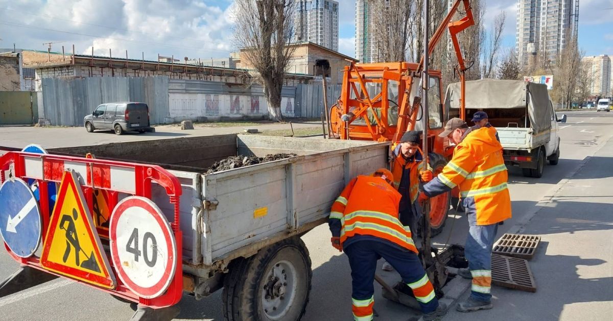 У Києві на вихідних очікуються дощі: гідрослужби готуються до чергування у посиленому режимі