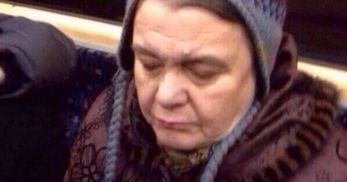 Двойник Януковича оказался бабушкой.