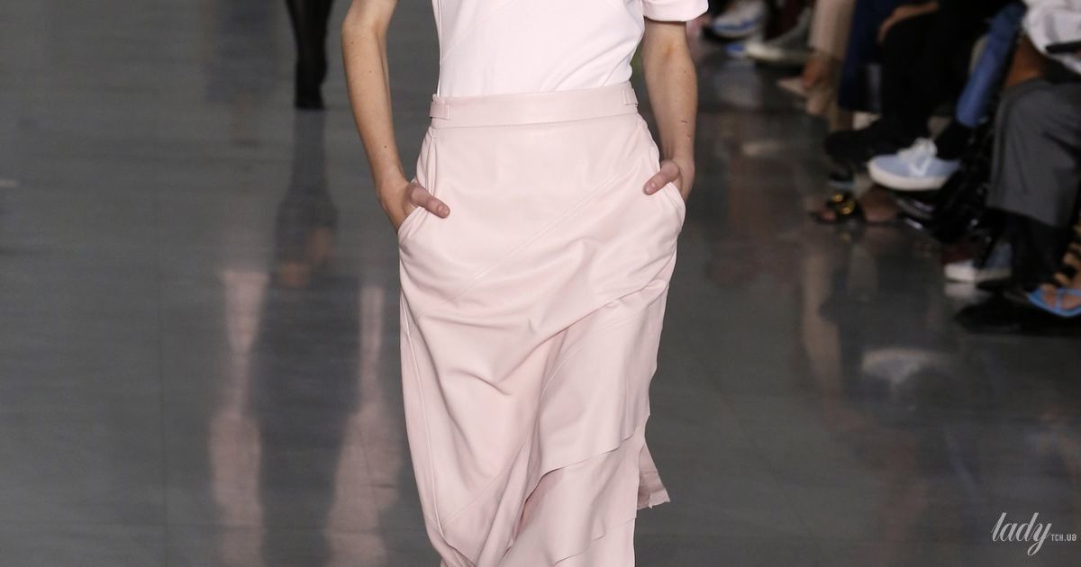 Колекція Max Mara прет-а-порте сезону весна-літо 2020 / © East News