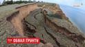 Возле курортного Коблево произошел масштабный полуторакилометровый обвал на побережье